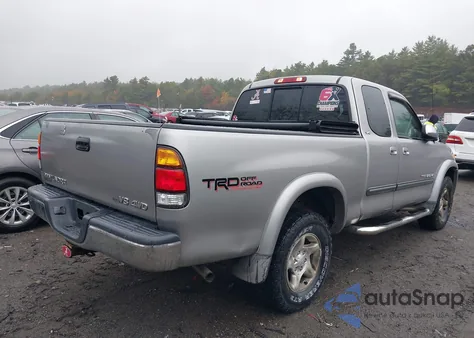 2003 Toyota Tundra Sr5 V8 z USA, uszkodzony, nr VIN 5TBBT44163S366923